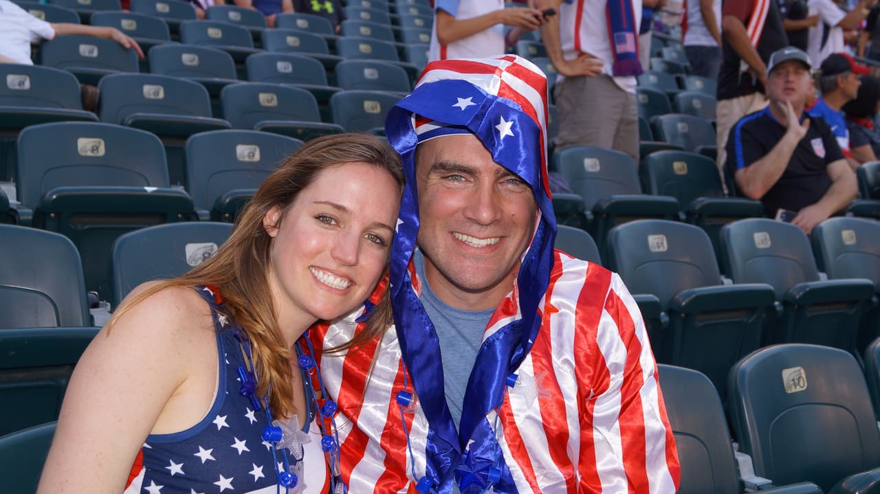 Los fanáticos de Estados Unidos y Paraguay se hicieron sentir en el Lincoln Financial Field de Filadelfia.
