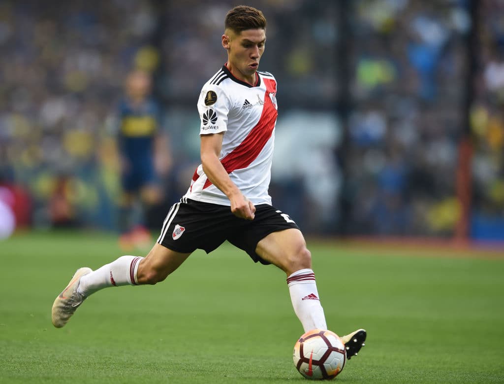 Gonzalo Montiel, 21 años, defensa.