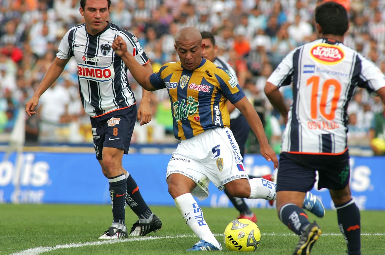 En 2009 ya estaba de vuelta, ahora con los Gladiadores del Club San Luis.