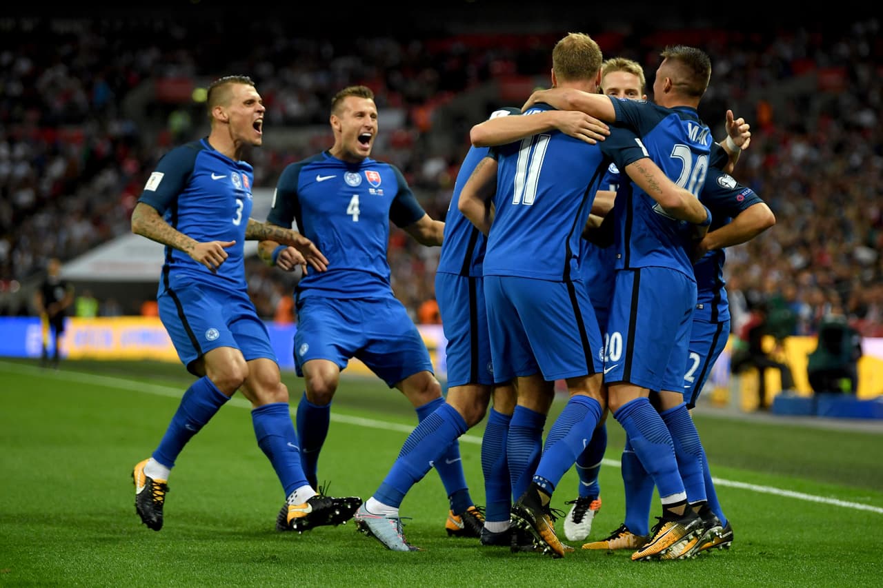 19. Eslovaquia (UEFA) - 967 puntos