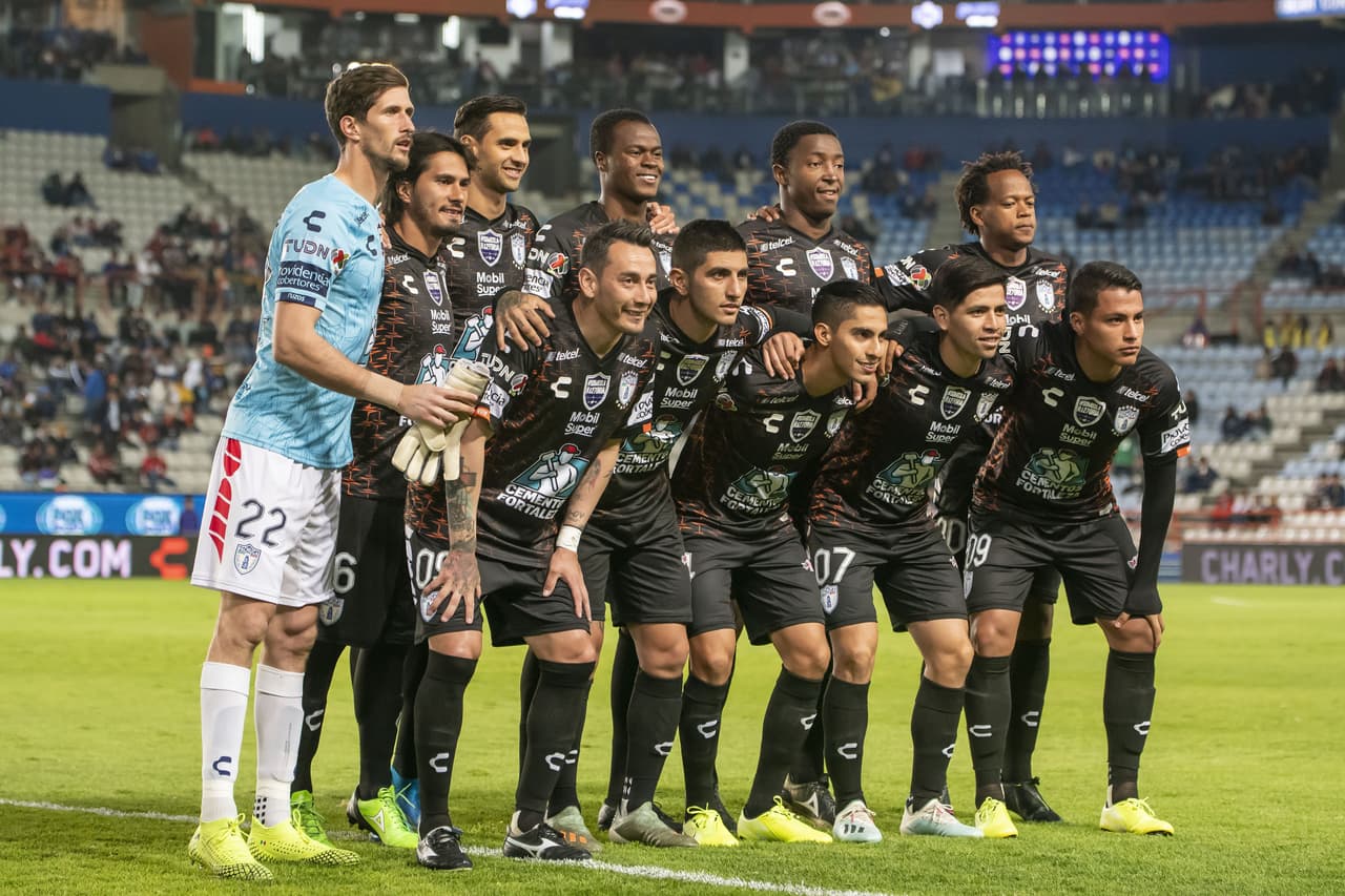 Roberto de la Rosa de 19 años fue el héroe de los hidalguenses con su doblete.