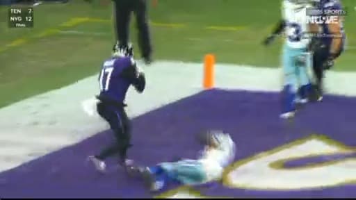 ¡Aumentan la ventaja los Ravens! Touchdown de Chris Moore