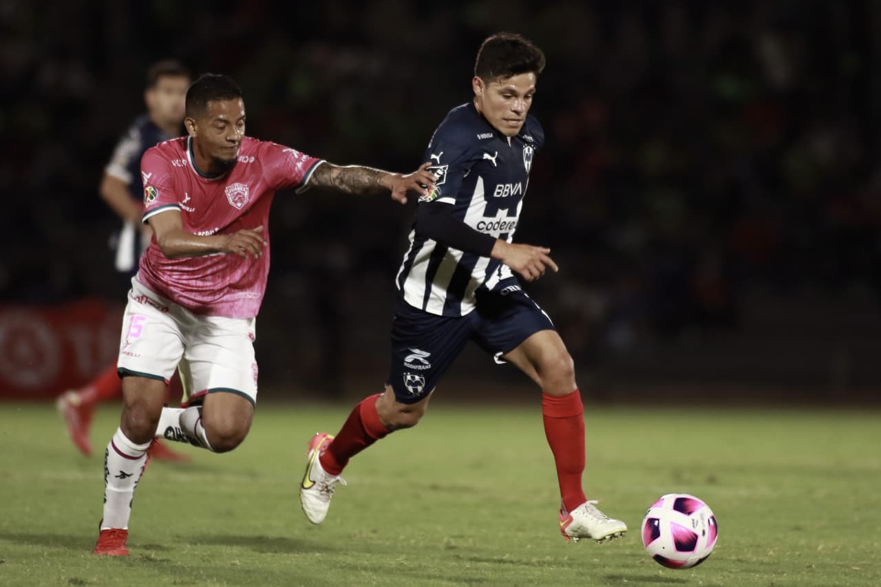 Jefferson Intriago hizo el 2-1 para sorpresa de todos.