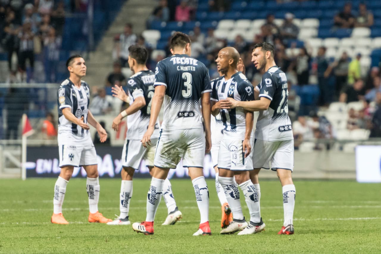Sin embargo, un autogolazo de Elio Castro le dio el 2-1 a Rayados de Monterrey para ponerse arriba en el marcador.