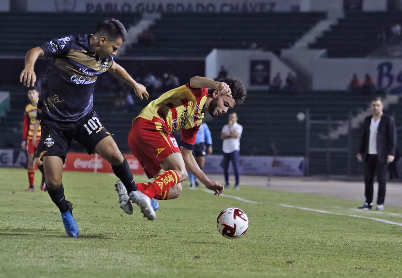 Varone marcó al 19’ para los locales. Aristeguieta (29’) emparejó el encuentro e Isaac Díaz convirtió dos penales (39’, 75’). Imperiale (92’) pareció para cerrar el marcador.