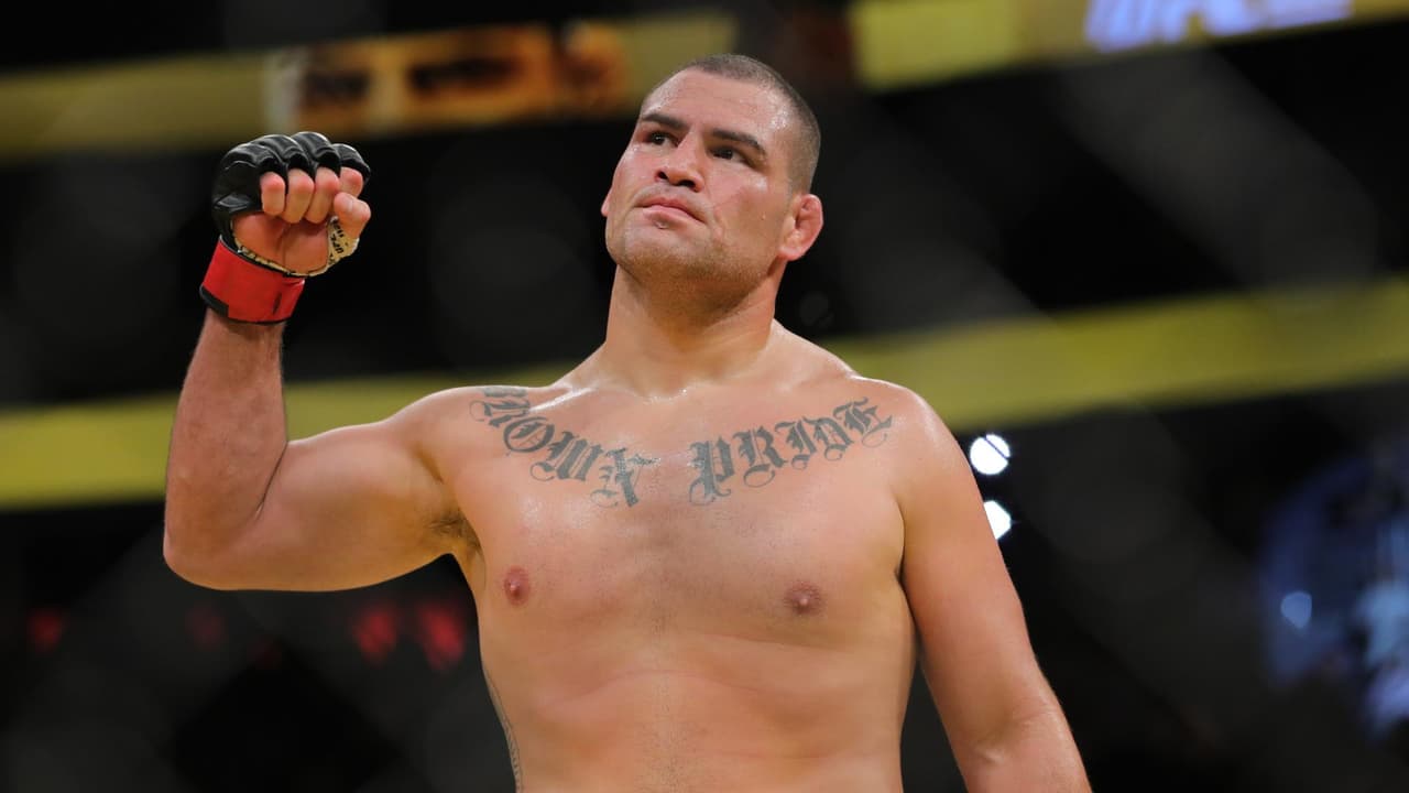 Caín Velásquez fue arrestado por intento de asesinato