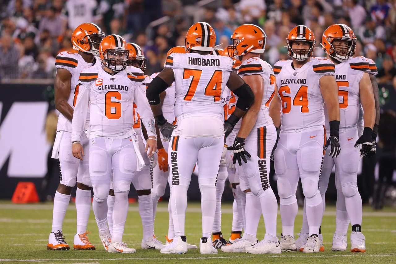 La anhelada primera victoria por fin llegó para los Cleveland Browns, aunque el equipo tiene mucho margen para mejorar.