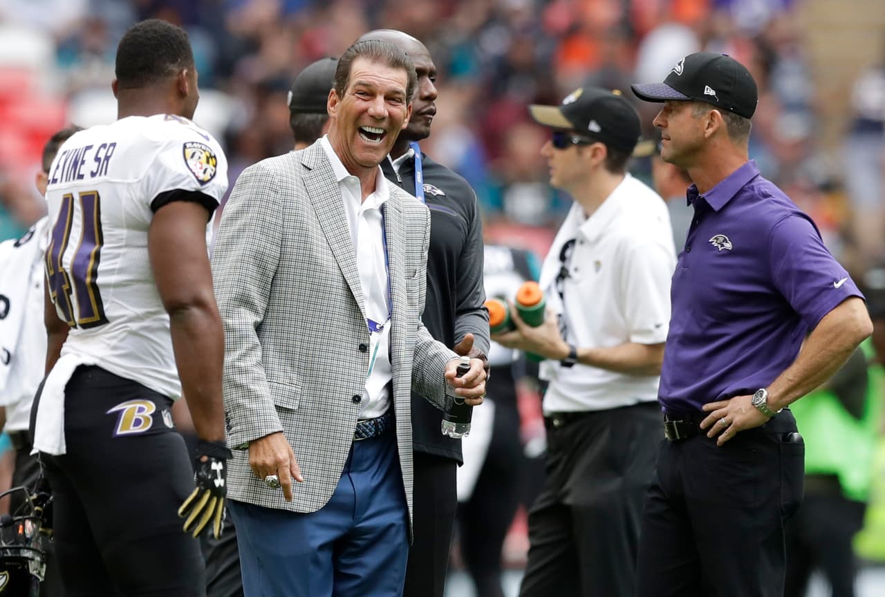 Parece difícil que los directivos hagan caso a la propuesta de Trump, que tuvo una respuesta directa por parte de los jugadores en su partido de NFL en Wembley.