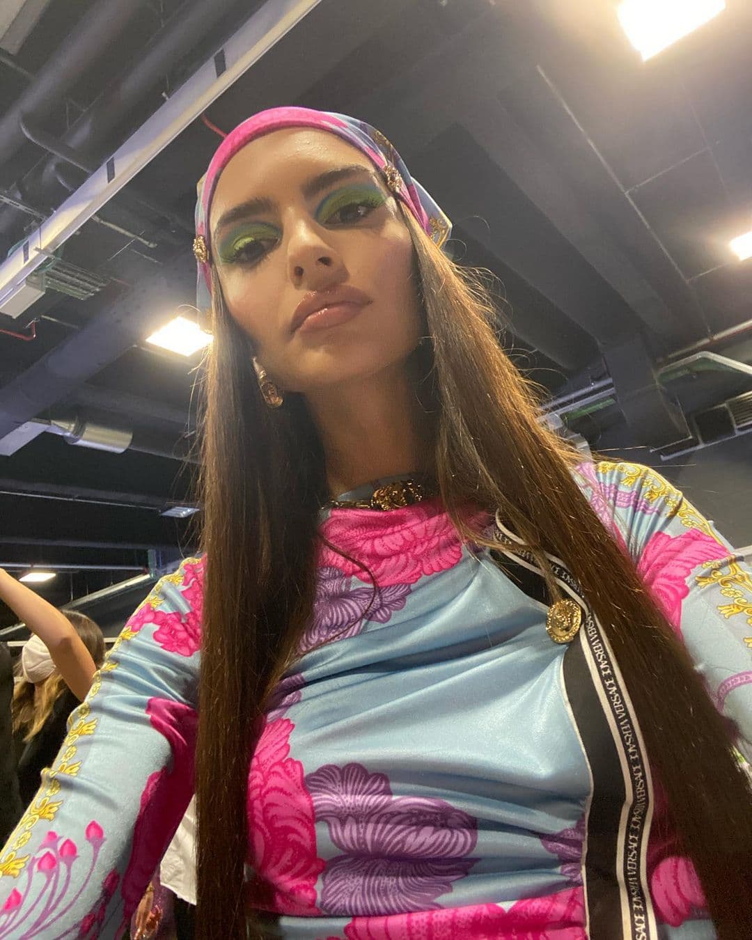 "Recuerdo el momento en que él le agarró los pechos", le dijo al Times. "Uno en cada mano. Él estaba de pie detrás de ella, ya que ambos estaban de perfil".