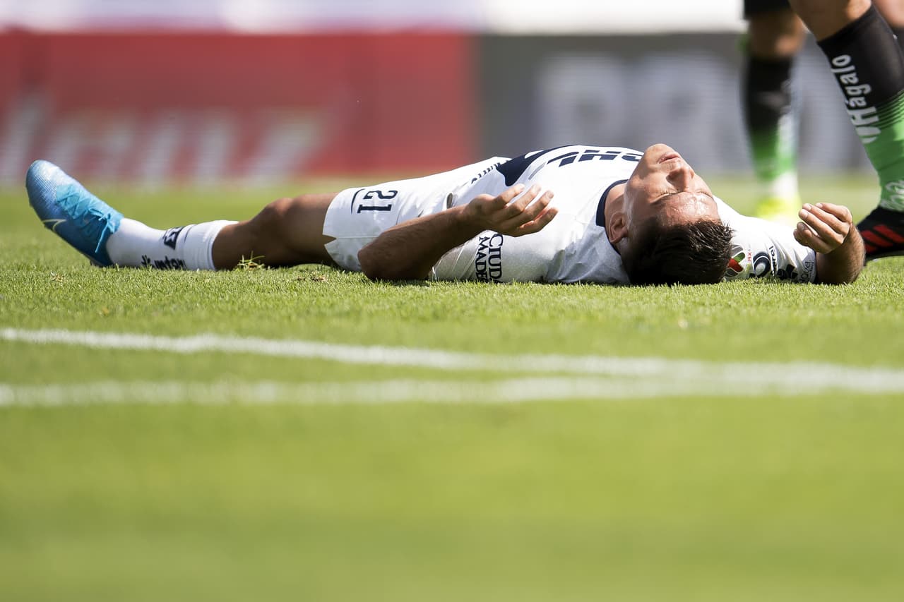 Martín Barragán ofrece disculpas por el penal cometido ante Santos