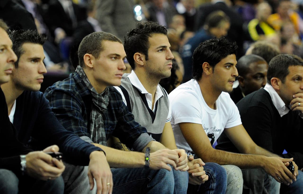 El mexicano ha explicado en varias ocasiones que se dedicó al fútbol por sus cualidades, las mismas de las que carecía para jugar básquetbol.