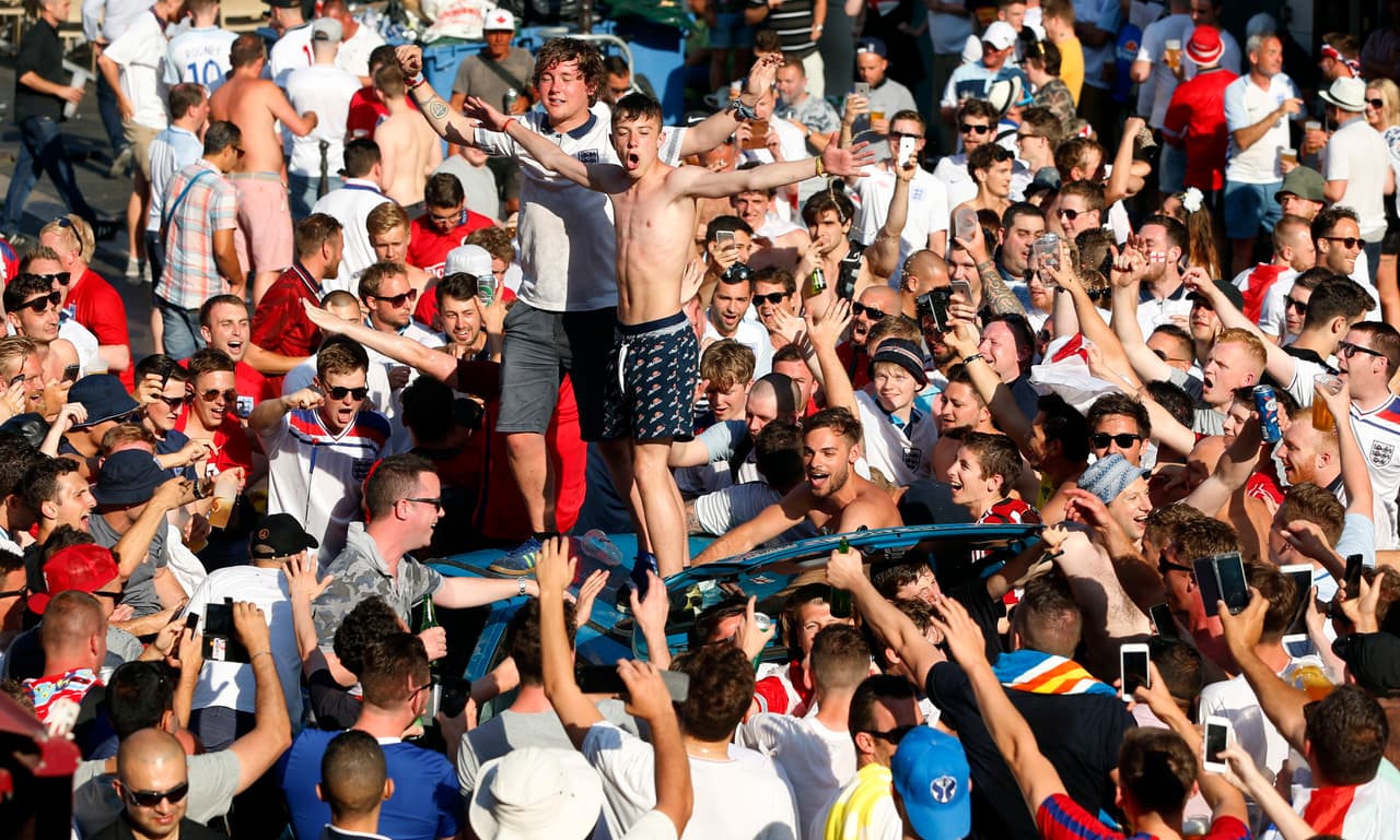 En la última fase de octavos de final, los fanáticos demostraron la pasión a sus colores entre cánticos, porras, gritos, desesperación y euforia.