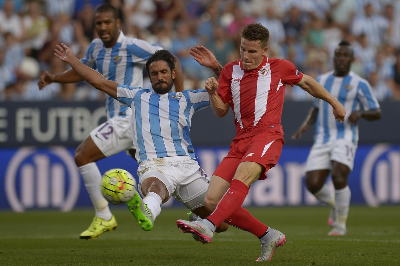 Málaga no pudo romper el cero ante el complicado Sevilla.