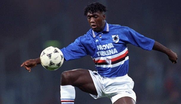 Perteneció al Sampdoria de Italia, sin embargo sólo jugó una temporada, pues el Real Madrid seguía interesado en él.