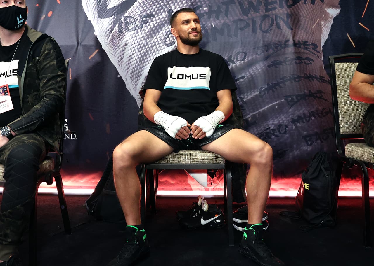 Así se vivieron los instantes previos al combate por la unificación de los títulos CMB, AMB, OMB y FIB.