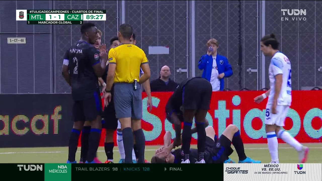 ¡TIRO ATAJADO! disparo por Romell Quioto.