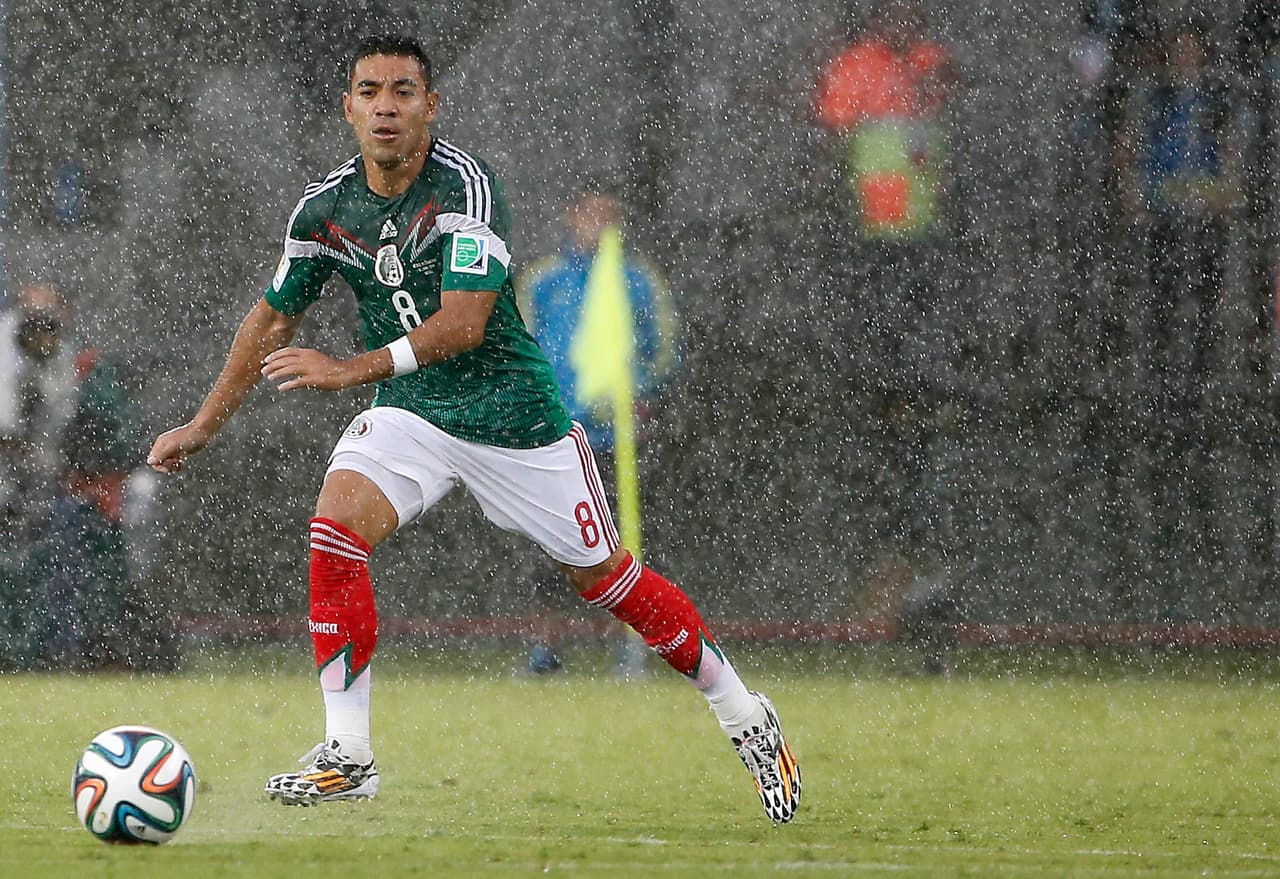 En el Mundial de Brasil 2014, Miguel Herrera lo utilizó como un revulsivo para los minutos finales en los tres partidos de grupo.