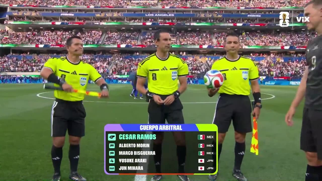 ¡César Arturo Ramos será el árbitro central del Irán vs. Nueva Zelanda!