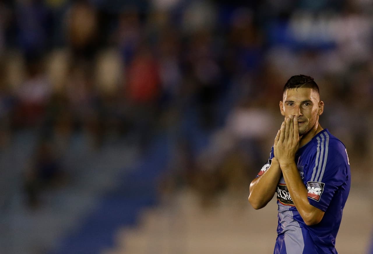 El argentino Cristian Guanca puede ser, nuevamente, un objetivo del Cruz Azul. Actualmente está en el Kasimpasa de Turquía, pero tuvo su mejor versión en el Emelec de Ecuador.