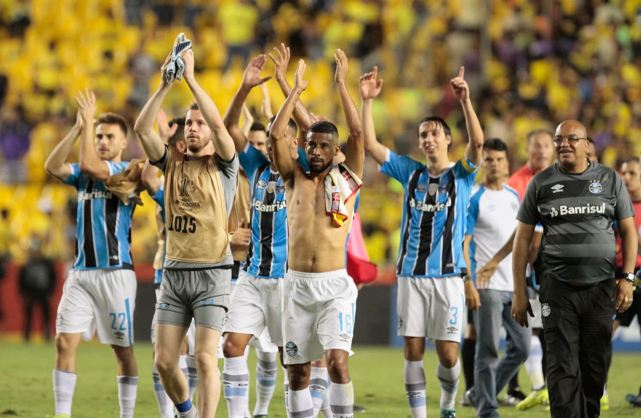 <b>Gremio (Conmebol) </b>- Los de Porto Alegre levantaron el trofeo más preciado por los clubes del mundo en el año 1983.