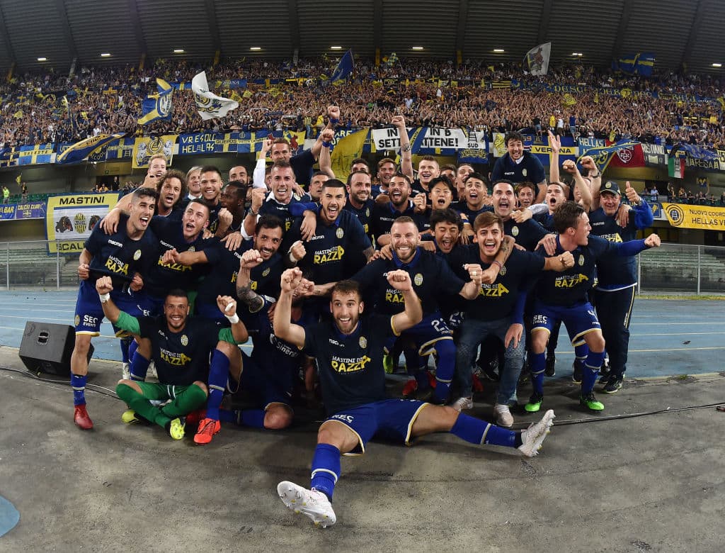 Sin embargo, el Citadella se quedó con nueve jugadores a los 77 minutos cuando el mediocampista Federico Proia recibió una segunda tarjeta amarilla y Karim Laribi anotó el tercer gol del Verona seis minutos después.