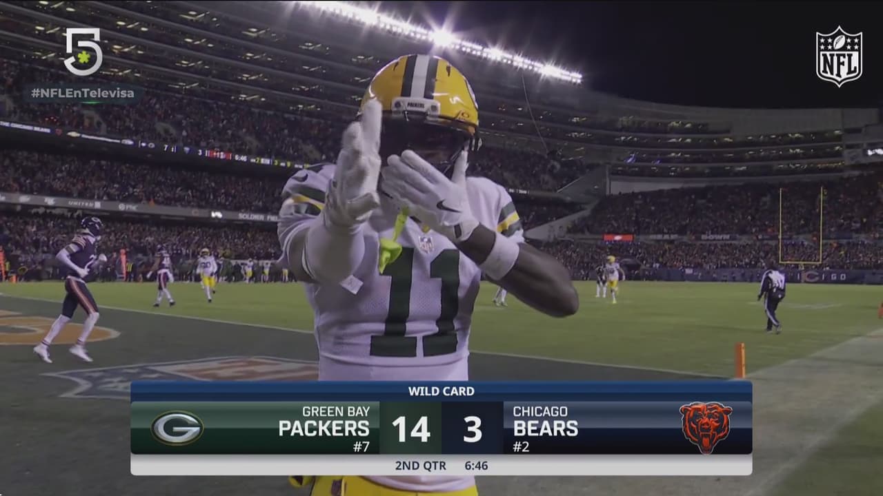 ¡Siete puntos más! Love flota el pase y Reed hace la anotación