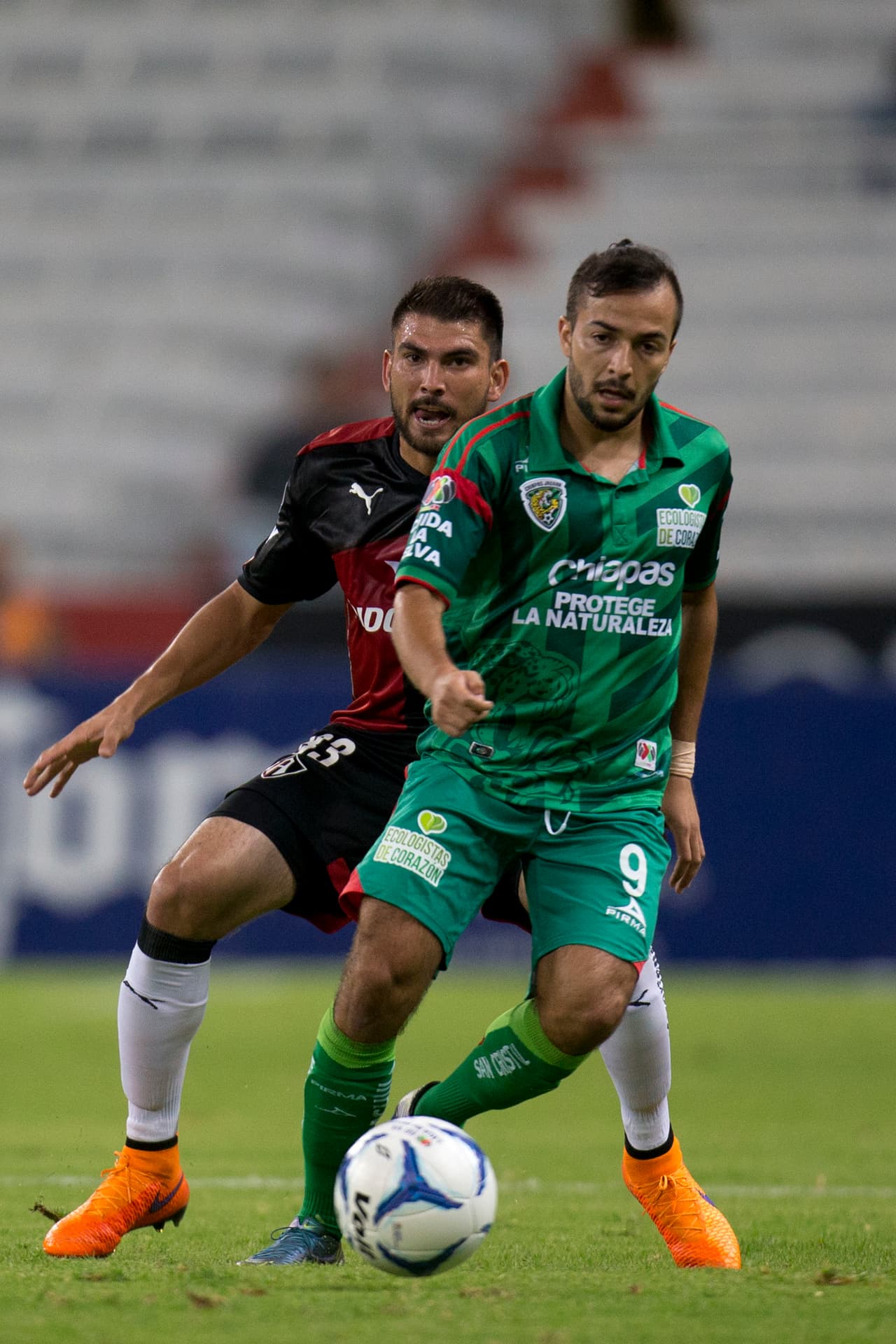 Con seis meses en México y en Jaguares de Chiapas, el chileno Mathias Vidangossy se encontró con la posibilidad de incorporarse a Pumas, sin embargo es de manera temporal.