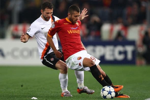 Gracias a un tanto del francés Menez, la Roma sólo cayó por 3-2.