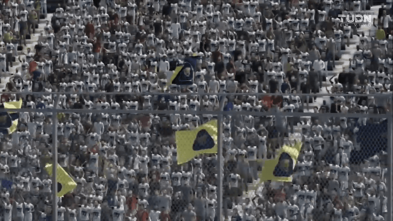 Pumas bajo el control de Luis Quintana, derrota 2-1 a los Rayados de Eric Cantú con anotaciones de Bryan Mendoza e Ignacio Mascorra y se posiciona como líder invicto.