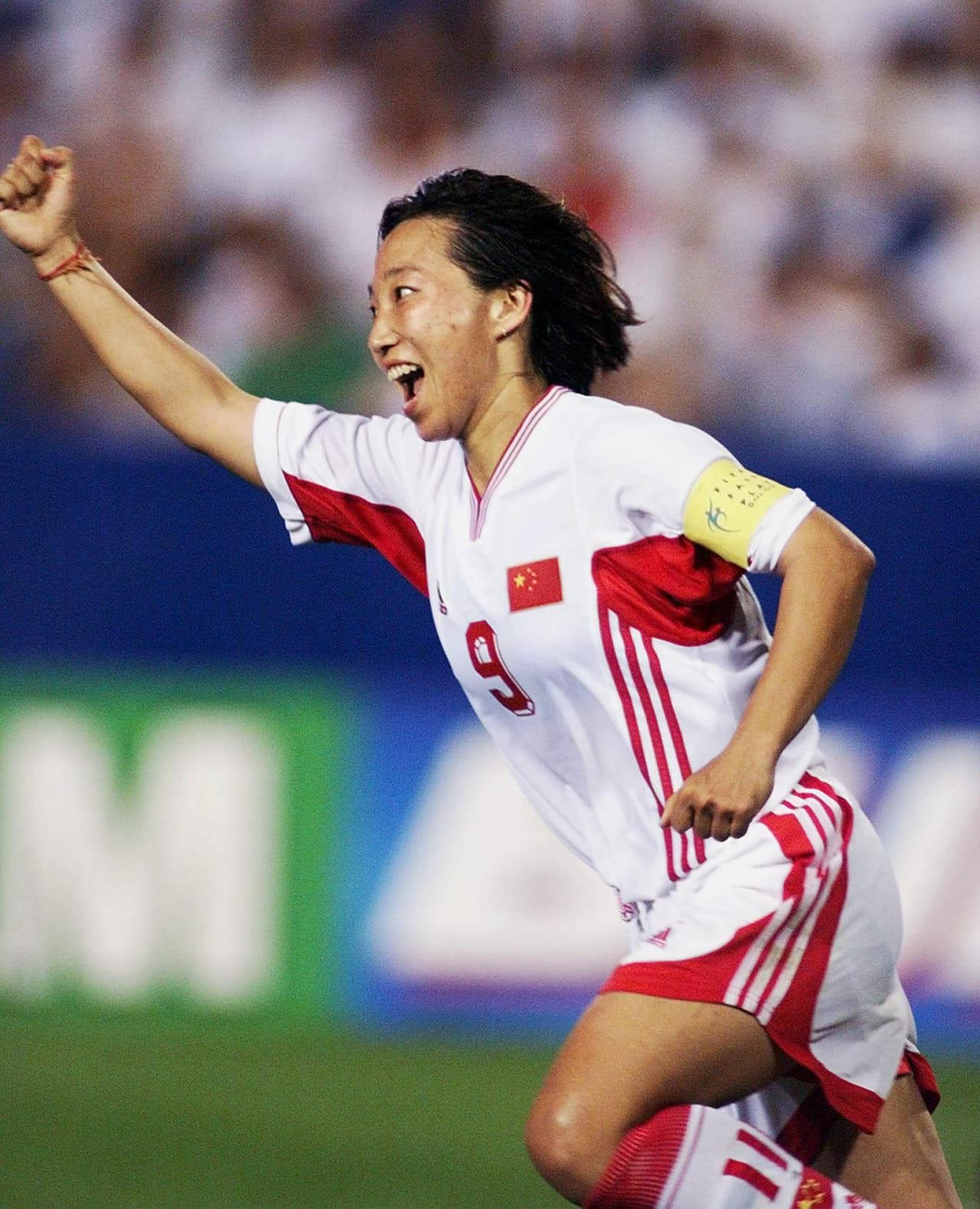La coreana Sun Wen fue la única mujer incluida en esta lista. Es acreedora del galardón a la mejor futbolista del siglo XX, junto a Michelle Akers.
