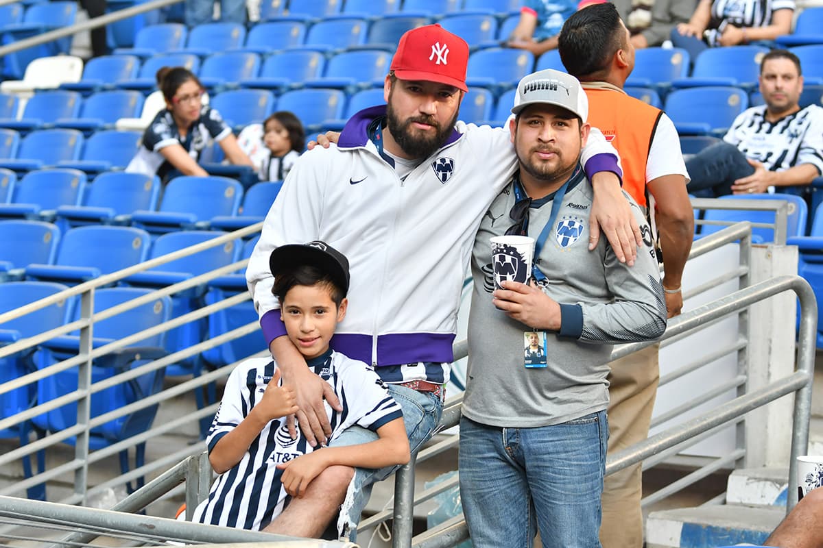 Los fanáticos de Rayados en el Estadio Bancomer para el juego contra Tuzos en la Jornada 1 del Clausura 2019.