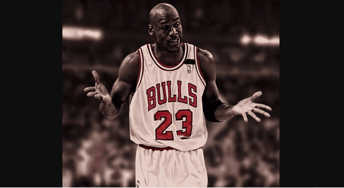 Este año nació la foto famosa titulada ‘the shrug’, o la encongida de brazos, pues Jordan competía con Clyde Drexler por el título de MVP y después de anotar 35 puntos, esta fue su expresión.