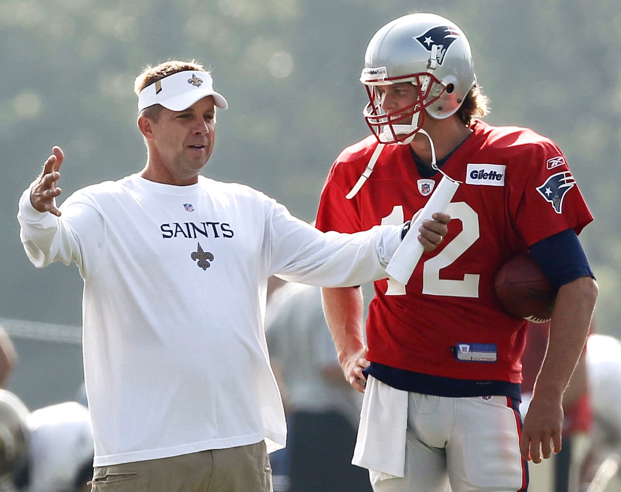 Tom Brady y Sean Payton se "pican" de cara a la Semana 1