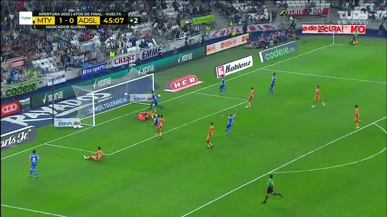 ¡GOL!  anota para Monterrey. Luis Romo