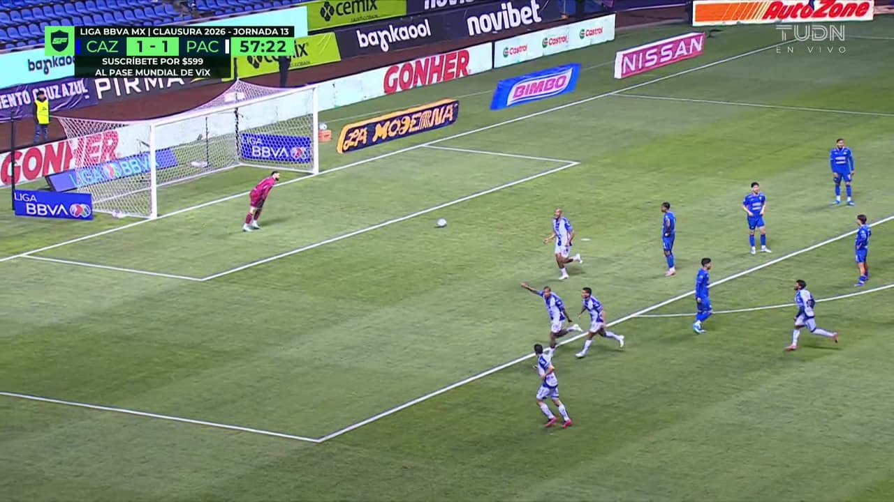 ¡GOL!  anota para Pachuca. Kenedy