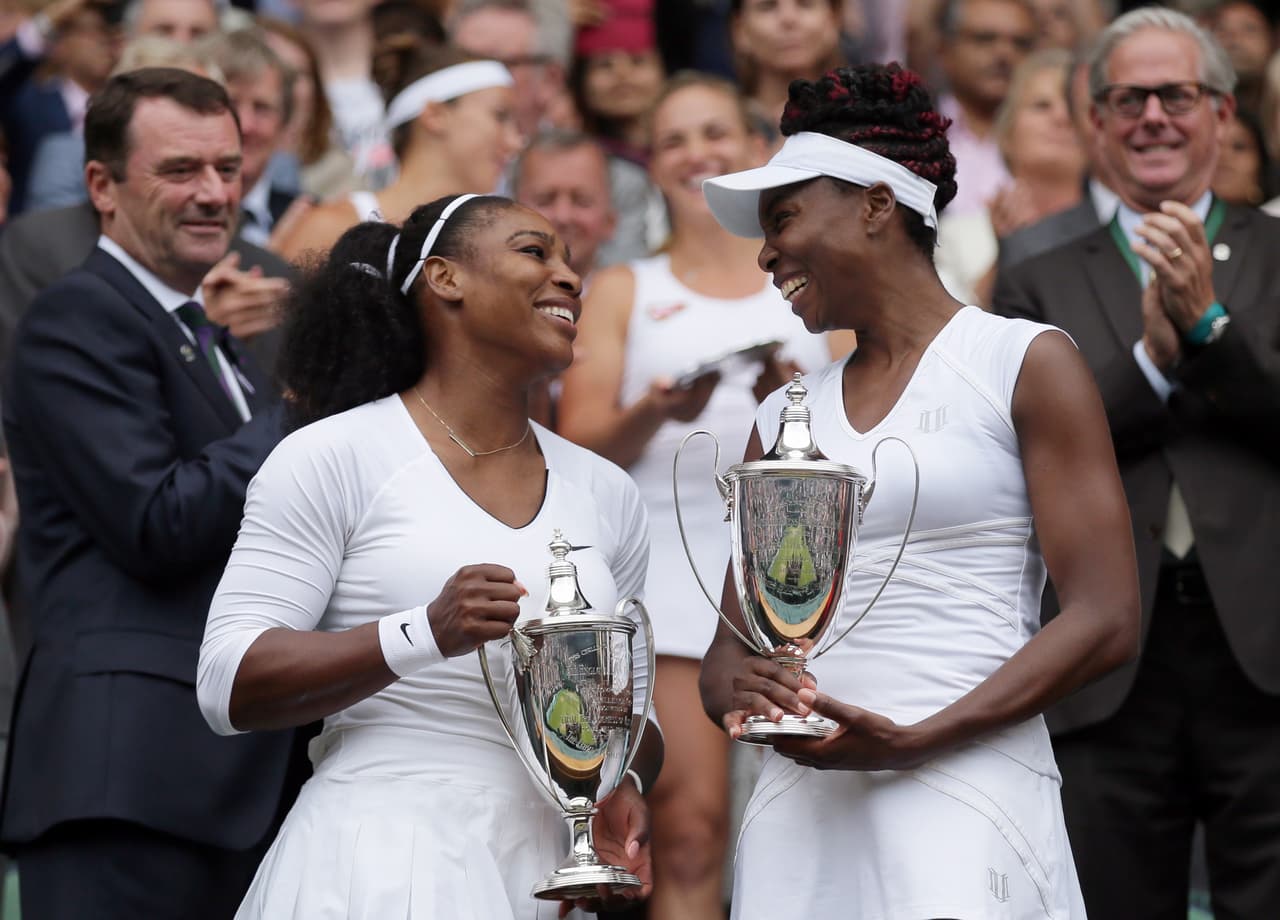 Serena y Venus Williams- tenistas profesionales