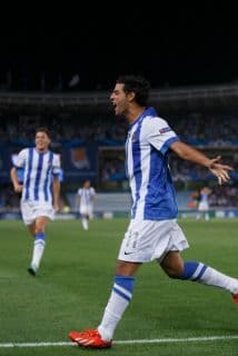 Carlos Vela hizo su décimo tercer gol de la temporada para darle el triunfo a la Real Sociedad.