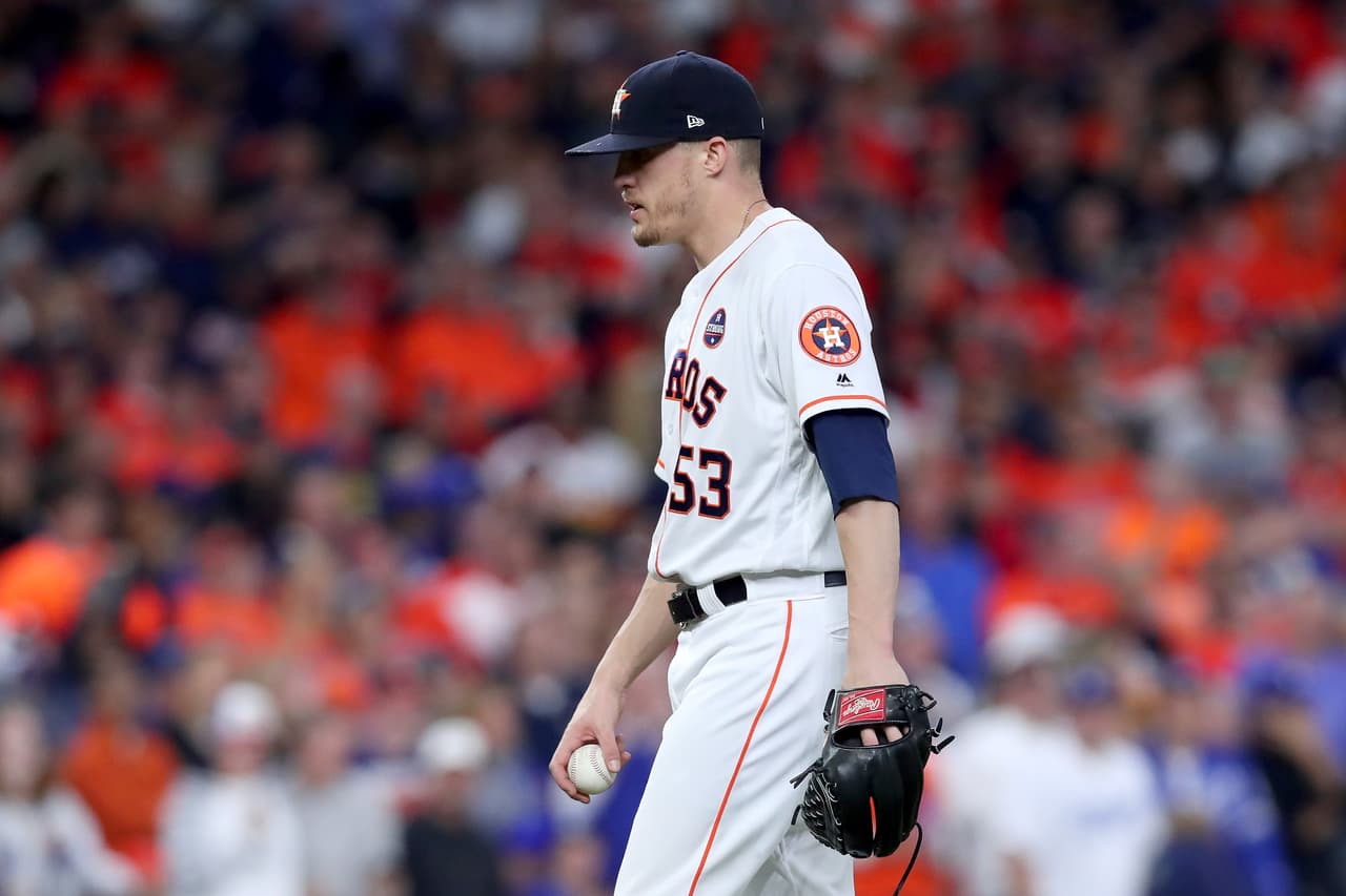 Ken Giles, lanzador diestro de 27 años.
