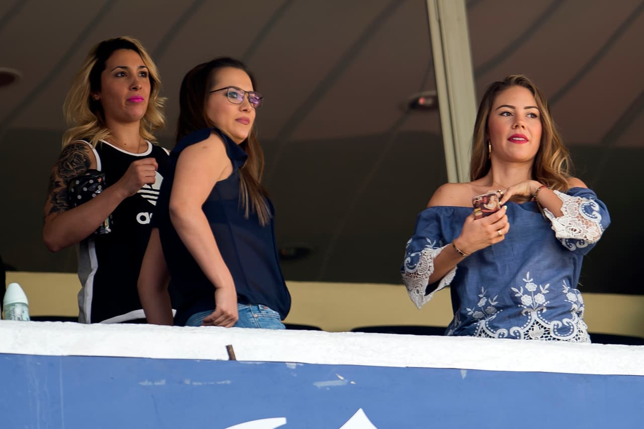 El colorido de la afición en la Jornada 16