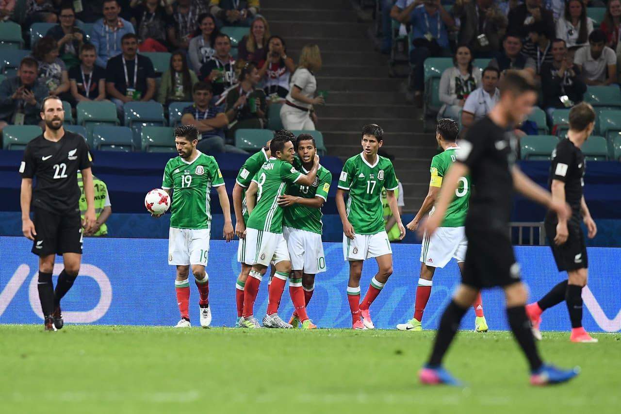21 de junio: México remontó y derrotó 2-1 contra Nueva Zelanda en la fase de grupos de la Copa Confederaciones.