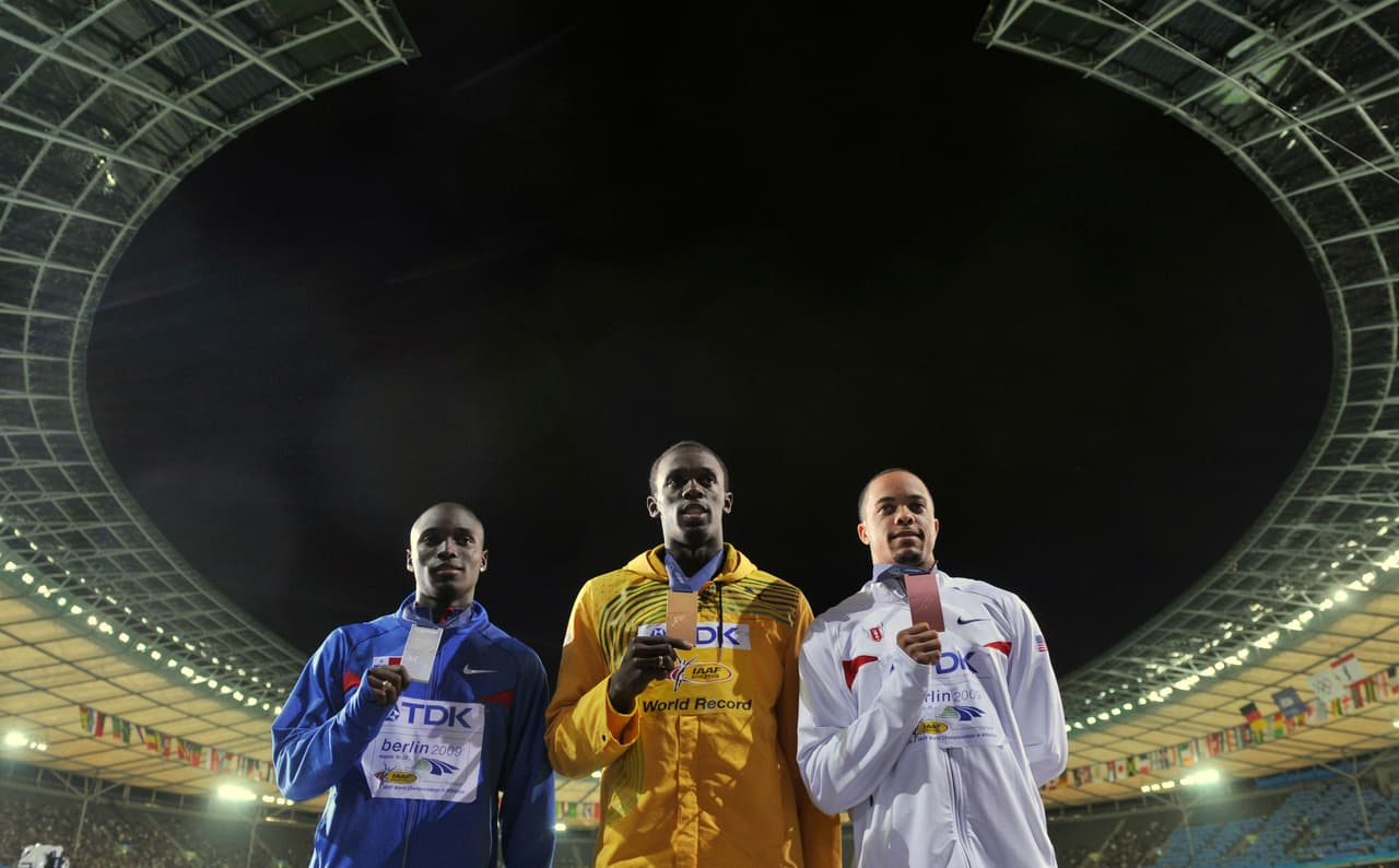 La tercera posición fue para Wallace Spearmon, el estadounidense que hizo 19.85 segundos.