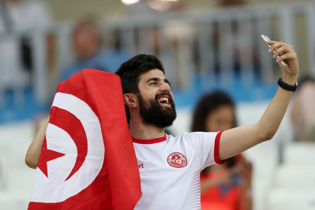 Aficionados tanto tunecinos como ingleses acudiendo al llamado de sus selecciones en el debut mundialista para ambas. No cabe duda que estaban empezando a pasarla muy bien en Volgograd.