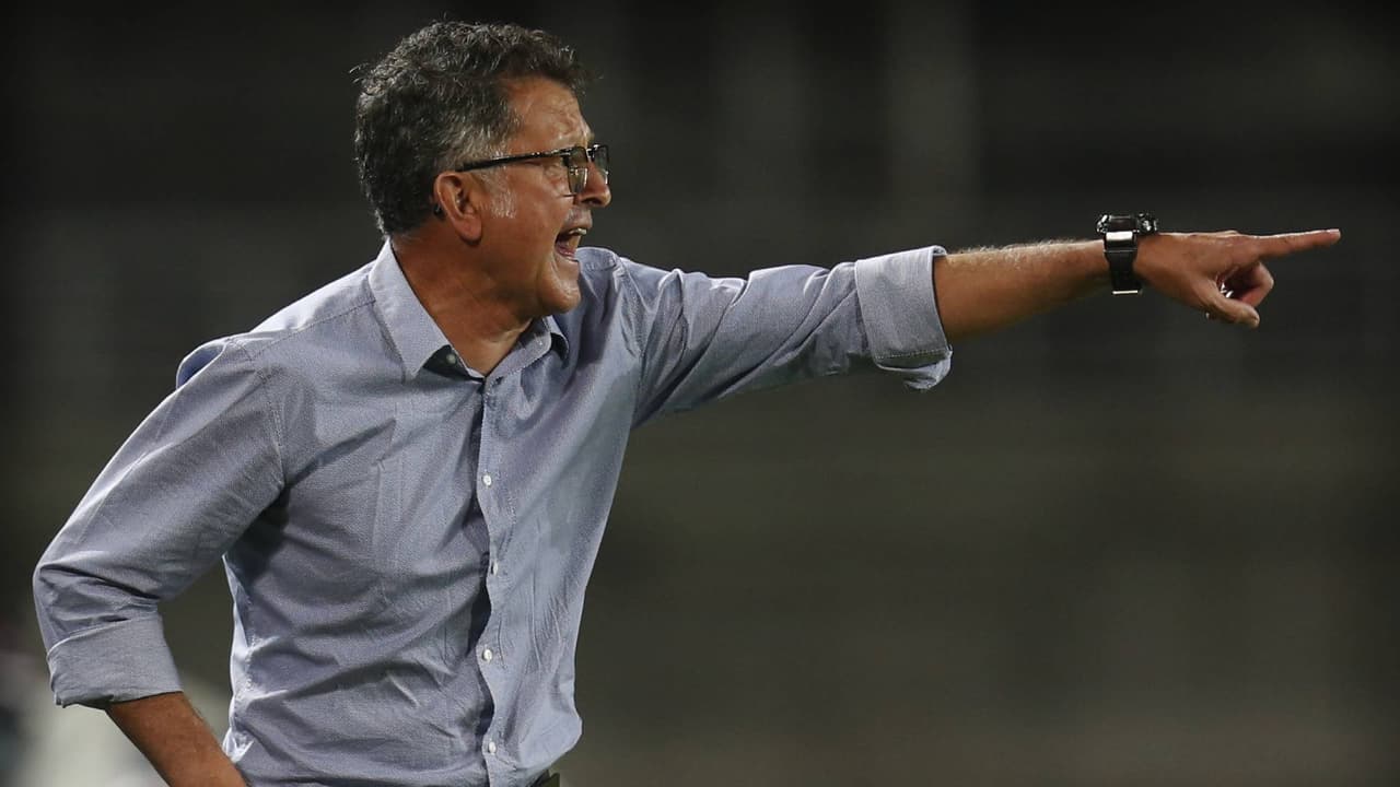 Juan Carlos Osorio candidato a ser técnico de Carlos Vela
