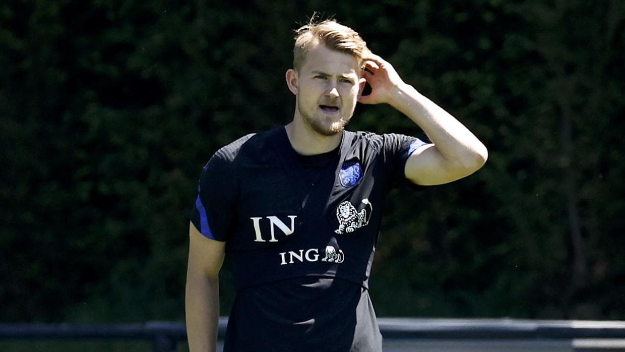 Matthijs De Ligt no estaría en el estreno de Países Bajos en la Euro
