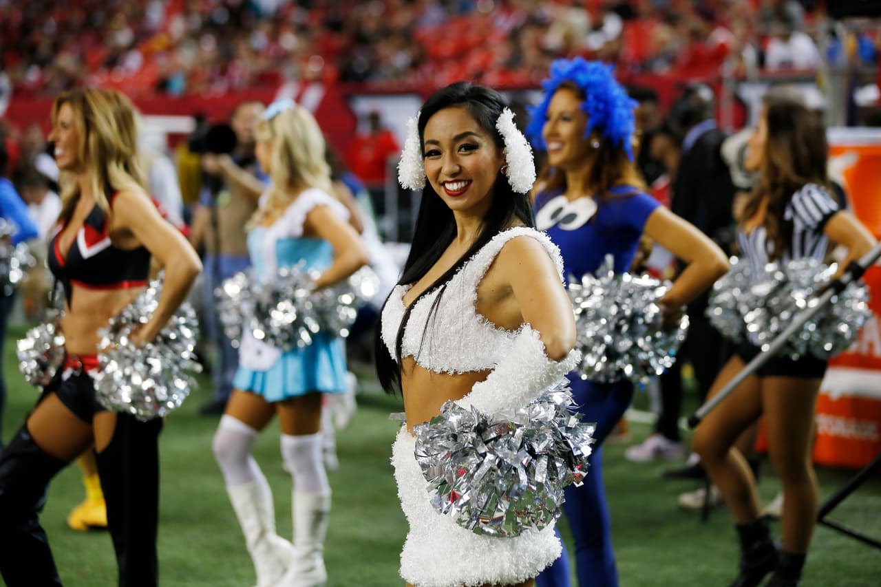 Las bellas porristas de la NFL siguen demostrándonos sus disfraces en esta época de Halloween. ¡Chécalos!