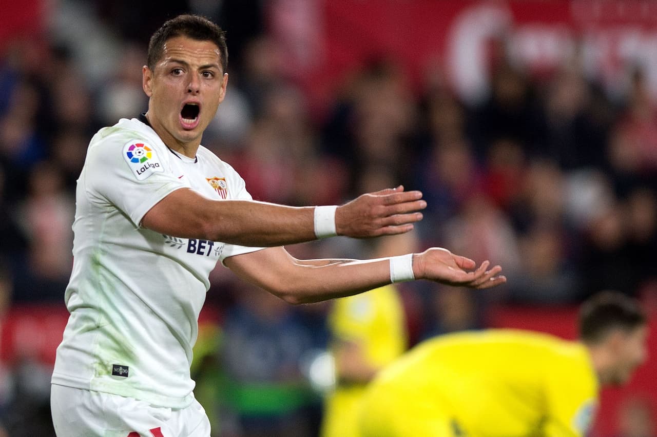 'Chicharito' Hernández es campeón con Sevilla
