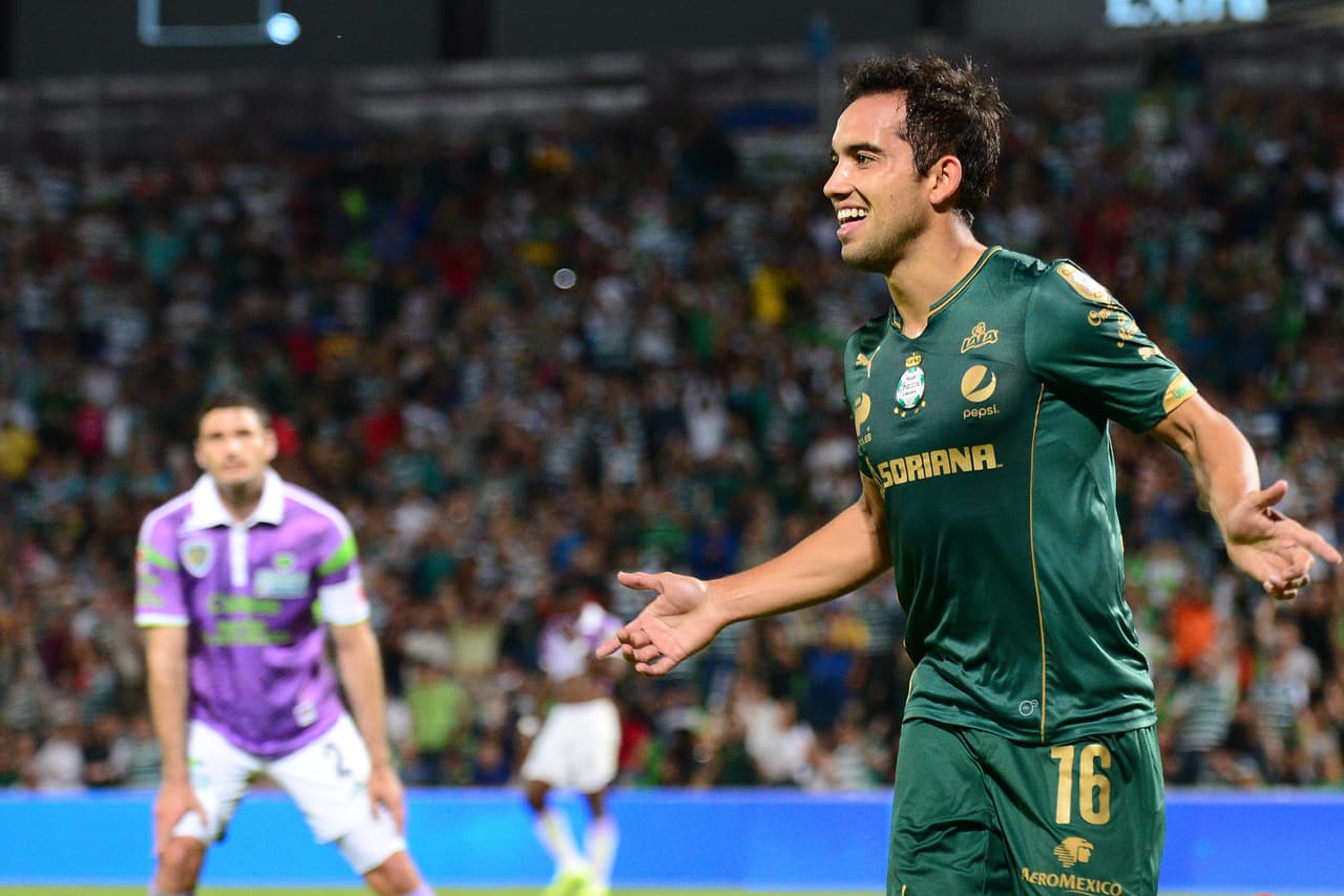 Adrián Aldrete, el defensor del Santos Laguna, es un jugador muy completo que no se perdió casi ningún partido con su equipo el torneo pasado.