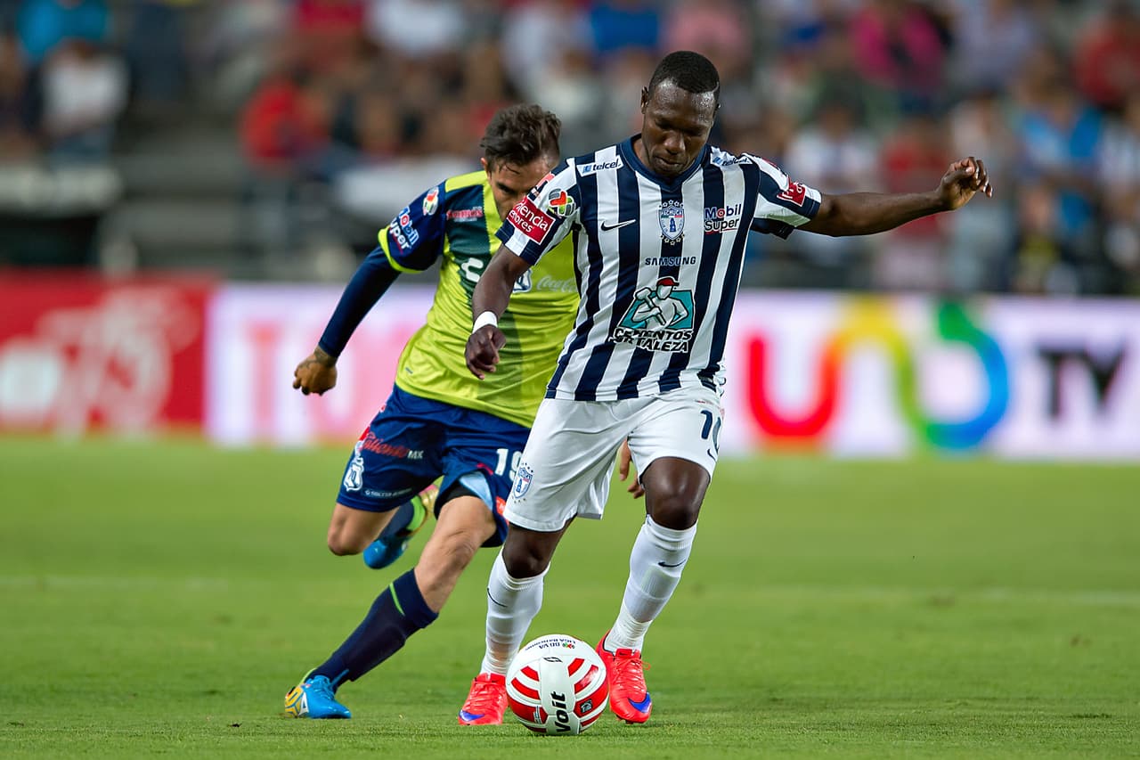 Ayoví solo se perdió un partido en el Clausura 2015, pero en los juegos que disputó estuvo los 90 minutos en el campo, fue dueño de la media cancha de los Tuzos y consiguió un gol en la campaña.