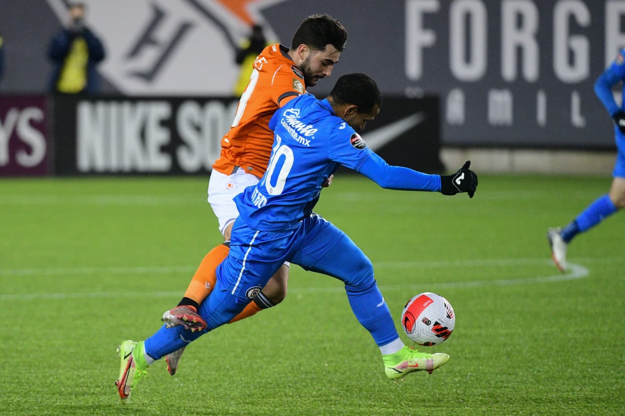 Cruz Azul logra imponerse por la mínima en su visita al Forge FC y regresan acasa con un excelente sabor de boca tras la victoria 0-1.