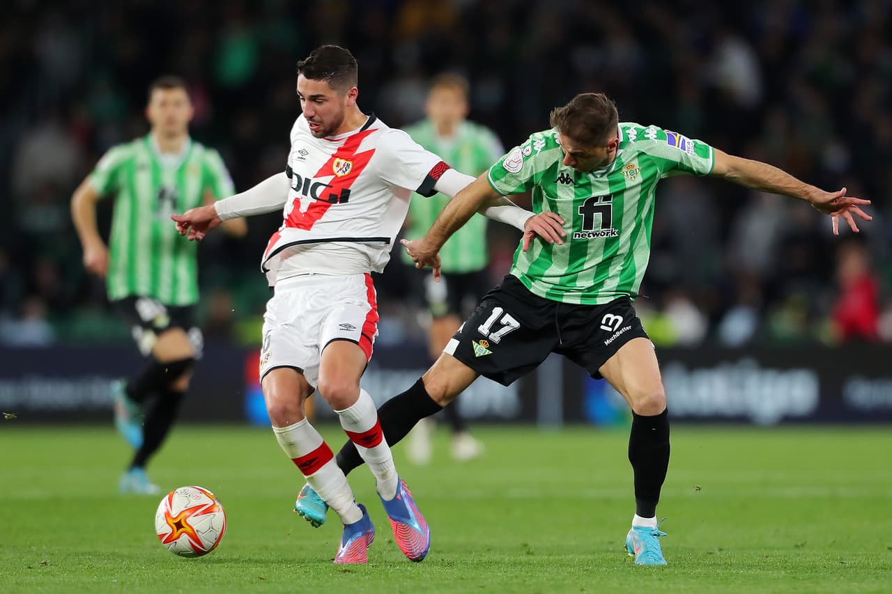 Betis elimina al Rayo Vallecano con gol de último minuto y se mete a la Final de la Copa del Rey donde enfrentará al Valencia.
